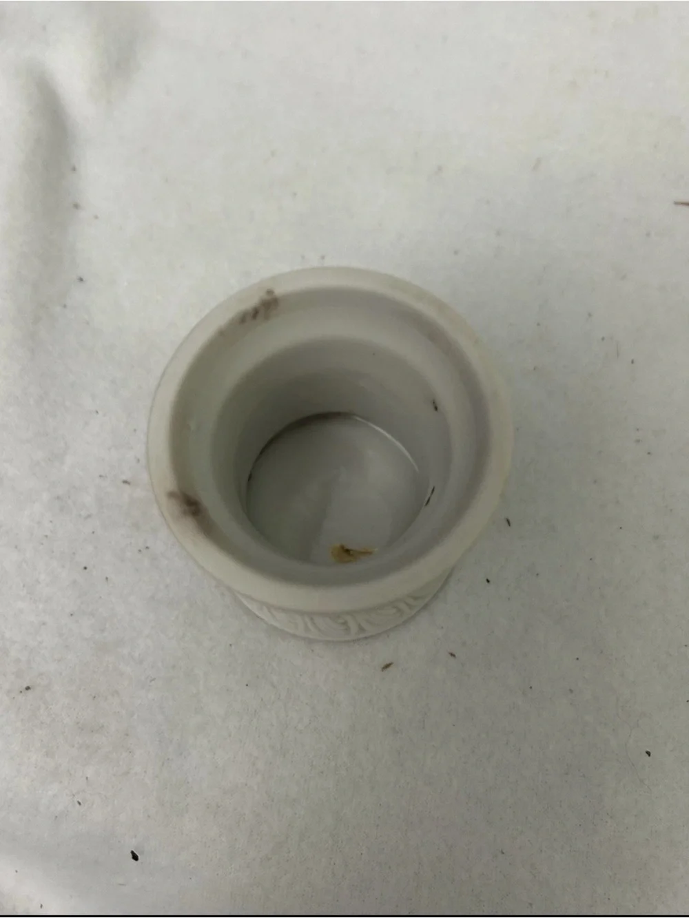 Elizabeth Arden White Ceramic Candle Holder with Blue and Gold Pattern